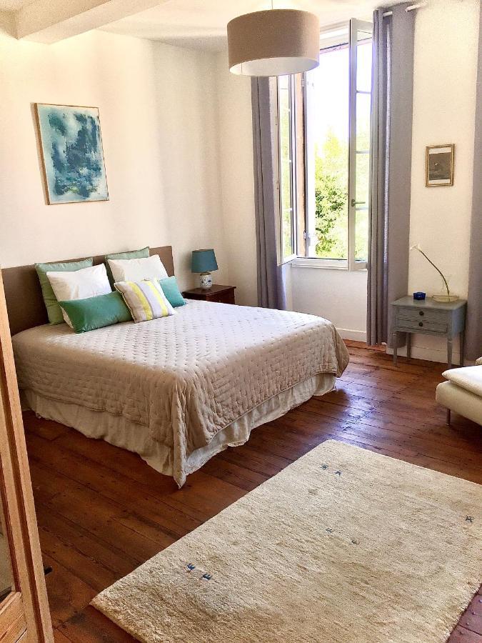 Maison de Maître Elegia Castillon-la-Bataille Extérieur photo