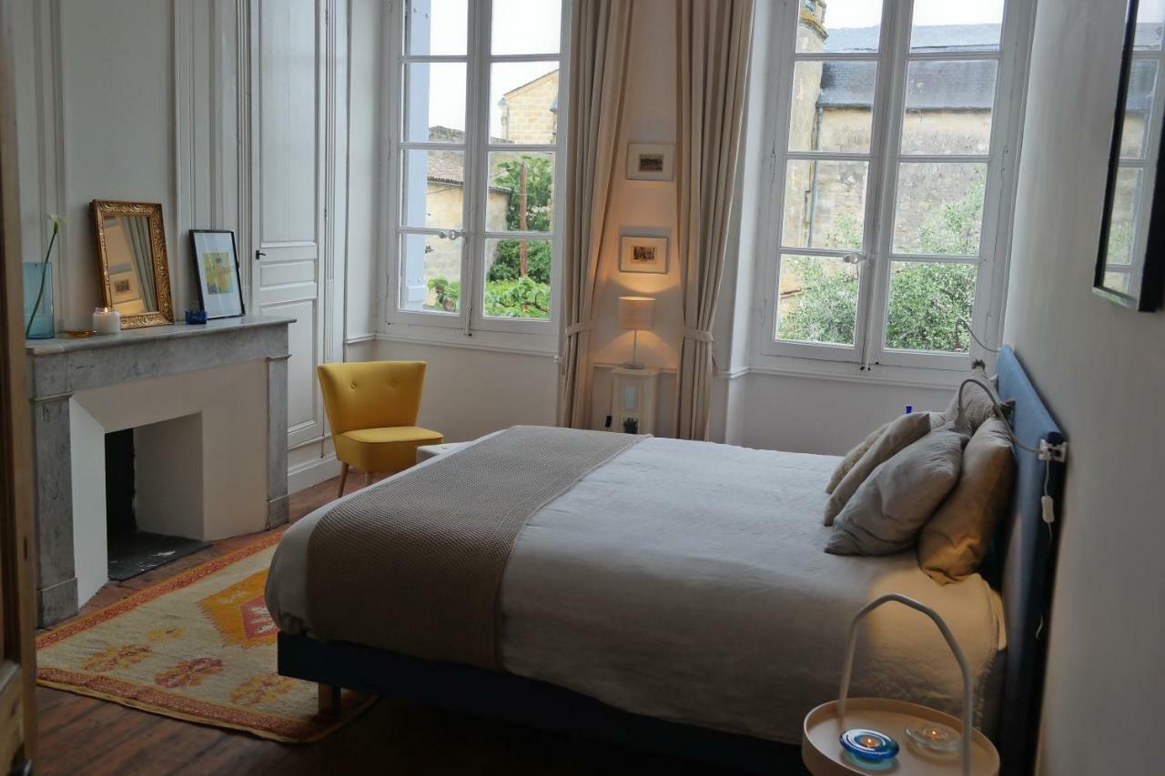 Maison de Maître Elegia Castillon-la-Bataille Extérieur photo